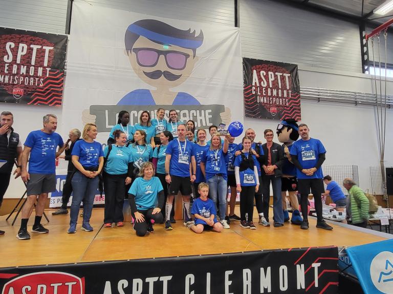 Le CHU remporte le trophée de l'entreprise ayant le plus mobilisé à la Courstache 2025